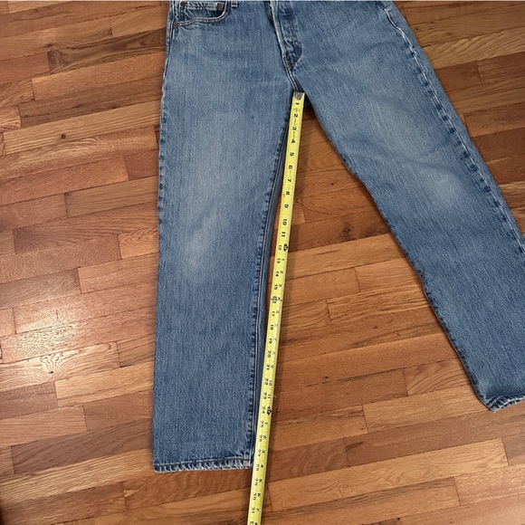 Levi 501 Straight Leg, Button Fly Jeans - Picture 9 of 9
